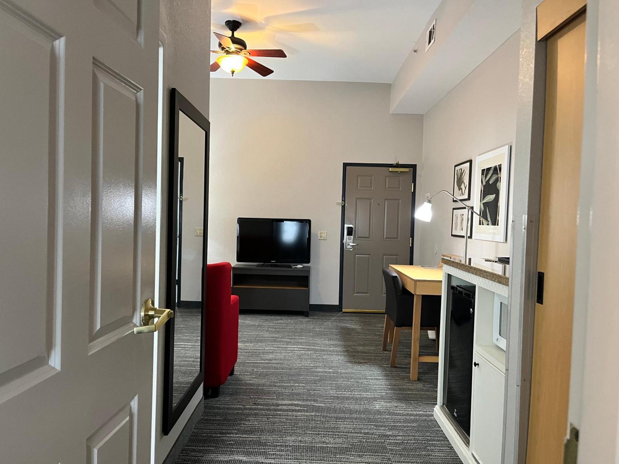 Country Inn & Suites By Radisson, Harrisburg - Hershey West, Pa ภายนอก รูปภาพ