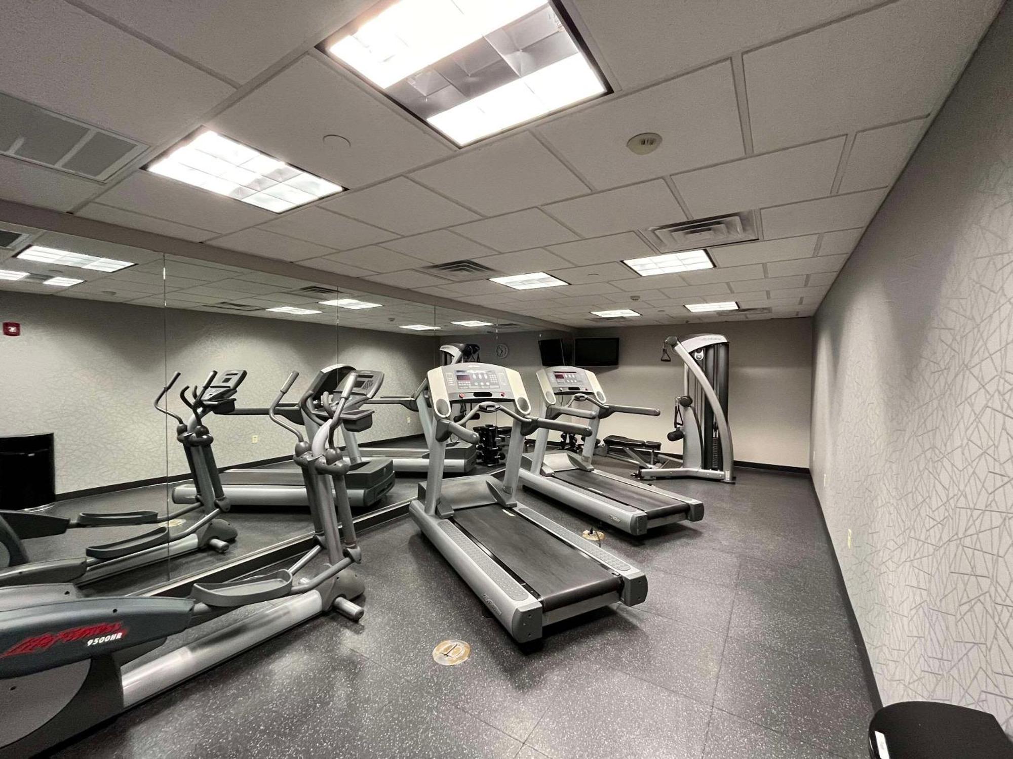 Country Inn & Suites By Radisson, Harrisburg - Hershey West, Pa ภายนอก รูปภาพ