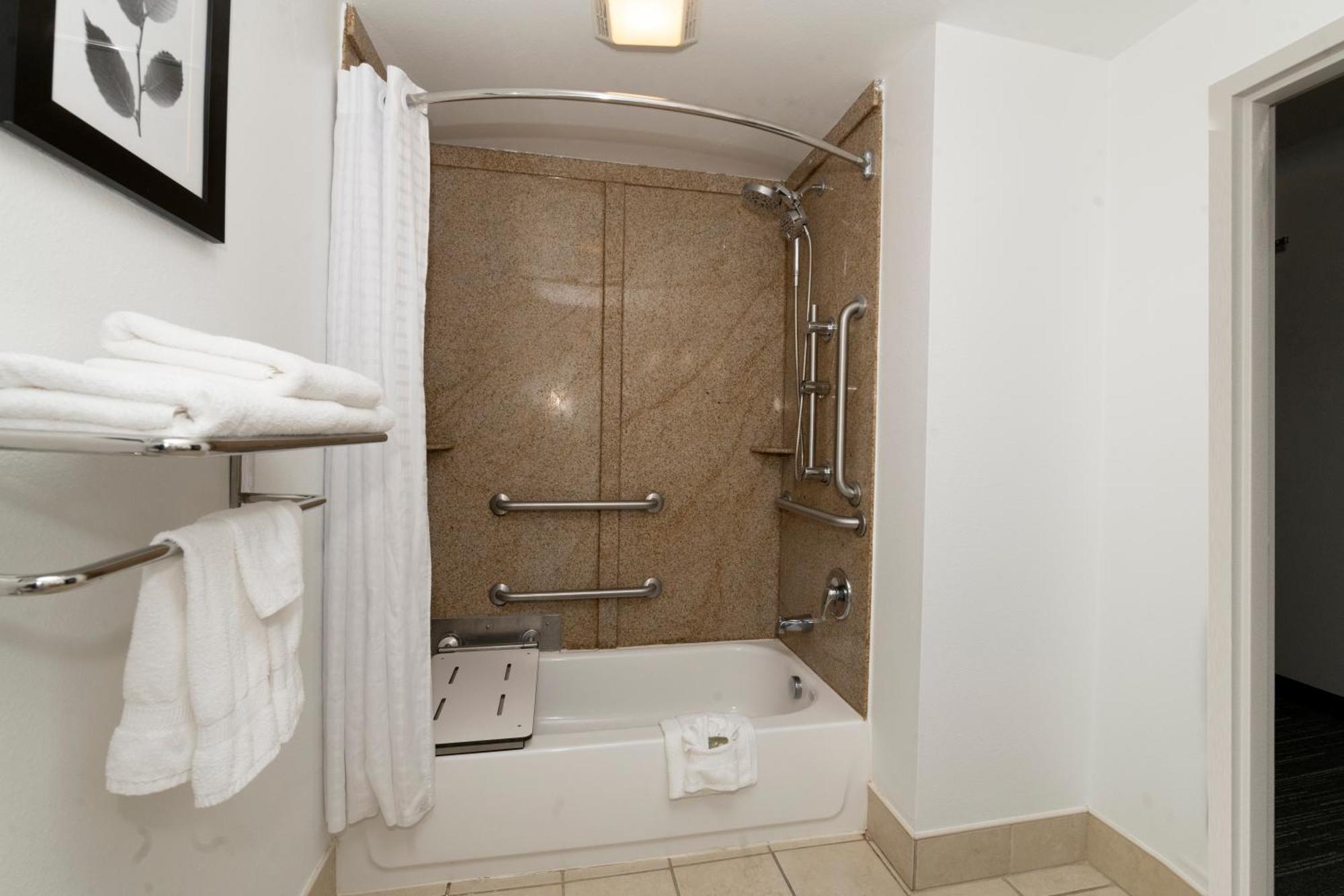 Country Inn & Suites By Radisson, Harrisburg - Hershey West, Pa ภายนอก รูปภาพ