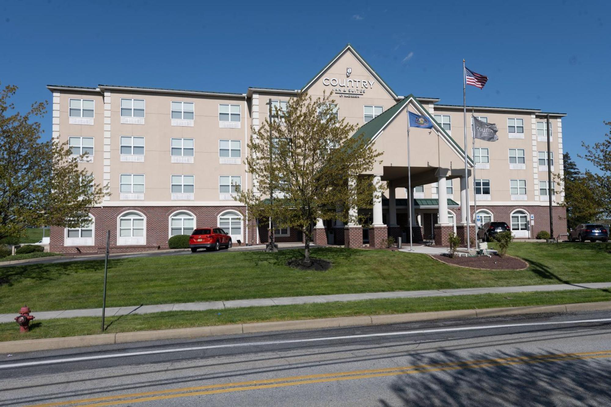 Country Inn & Suites By Radisson, Harrisburg - Hershey West, Pa ภายนอก รูปภาพ