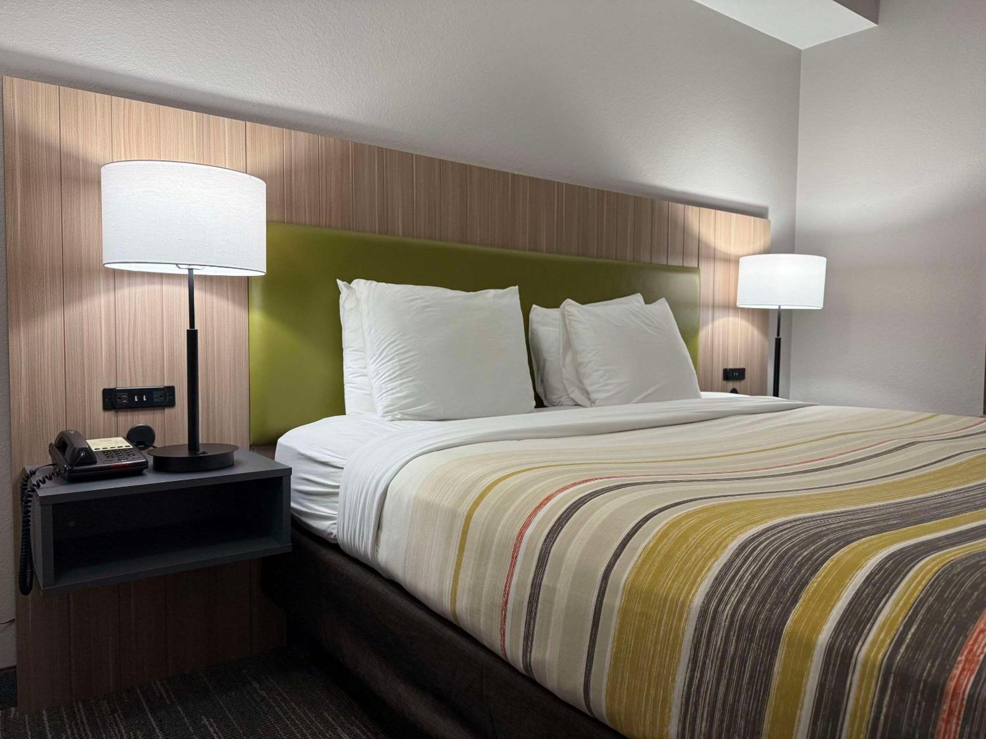 Country Inn & Suites By Radisson, Harrisburg - Hershey West, Pa ภายนอก รูปภาพ